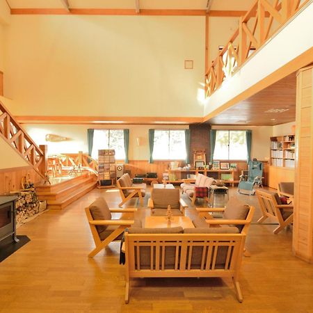 Nabekura Kougen Mori-No-Ie Hotel Iiyama Exterior photo