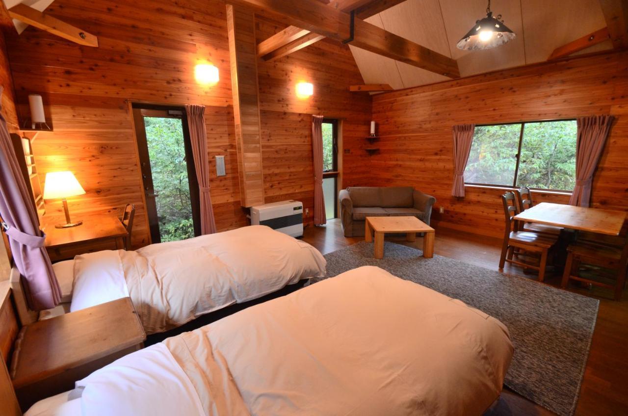 Nabekura Kougen Mori-No-Ie Hotel Iiyama Exterior photo